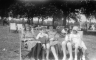 neg. Peg, Alan, Gwlad, Brenda & Auntie Liz, park