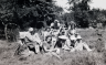 neg. Gwlad & others in garden